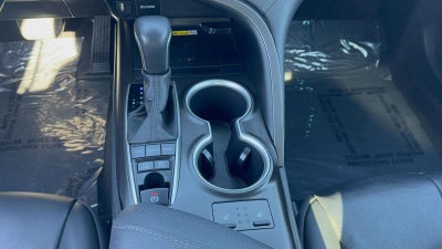 2023 Toyota Camry Hybrid XLE