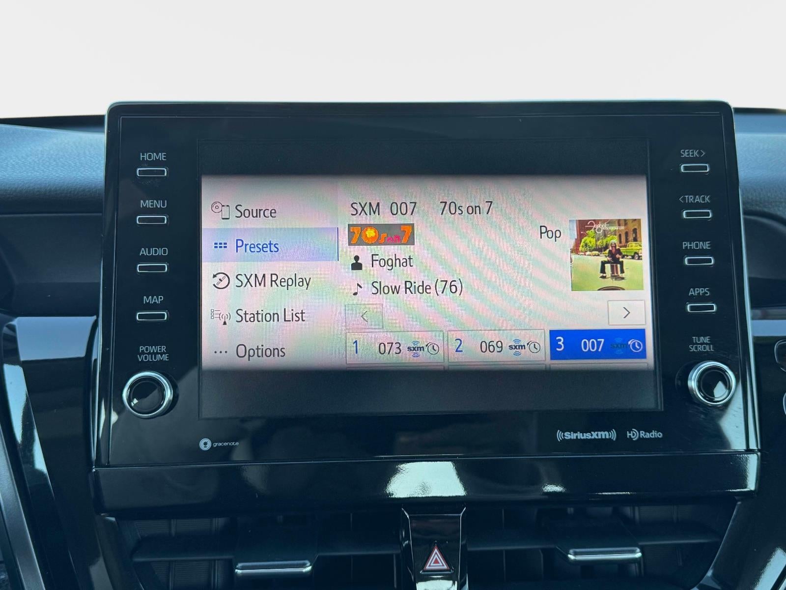 2023 Toyota Camry Hybrid XLE