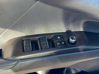 2023 Toyota Camry Hybrid XLE