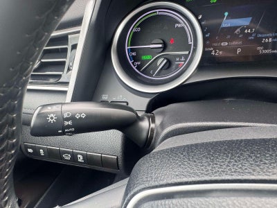 2021 Toyota Camry Hybrid XLE