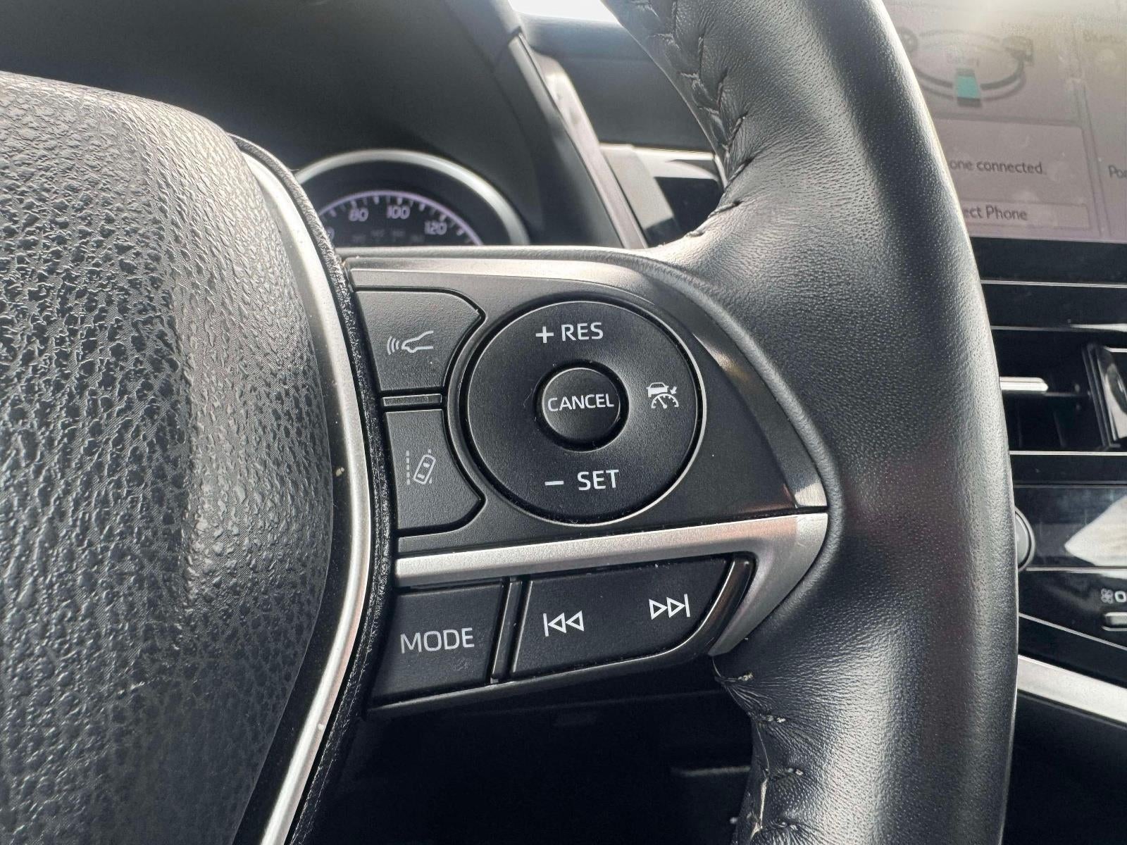 2021 Toyota Camry Hybrid XLE