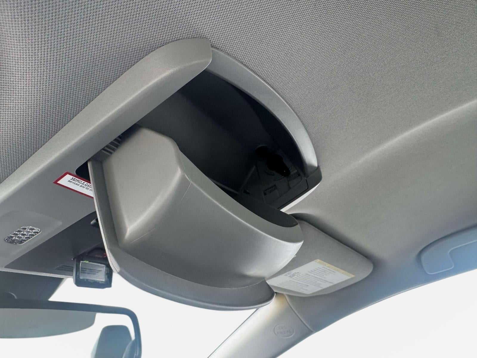 2021 Toyota Camry Hybrid XLE