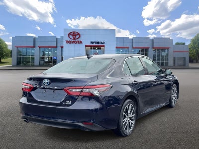 2021 Toyota Camry Hybrid XLE