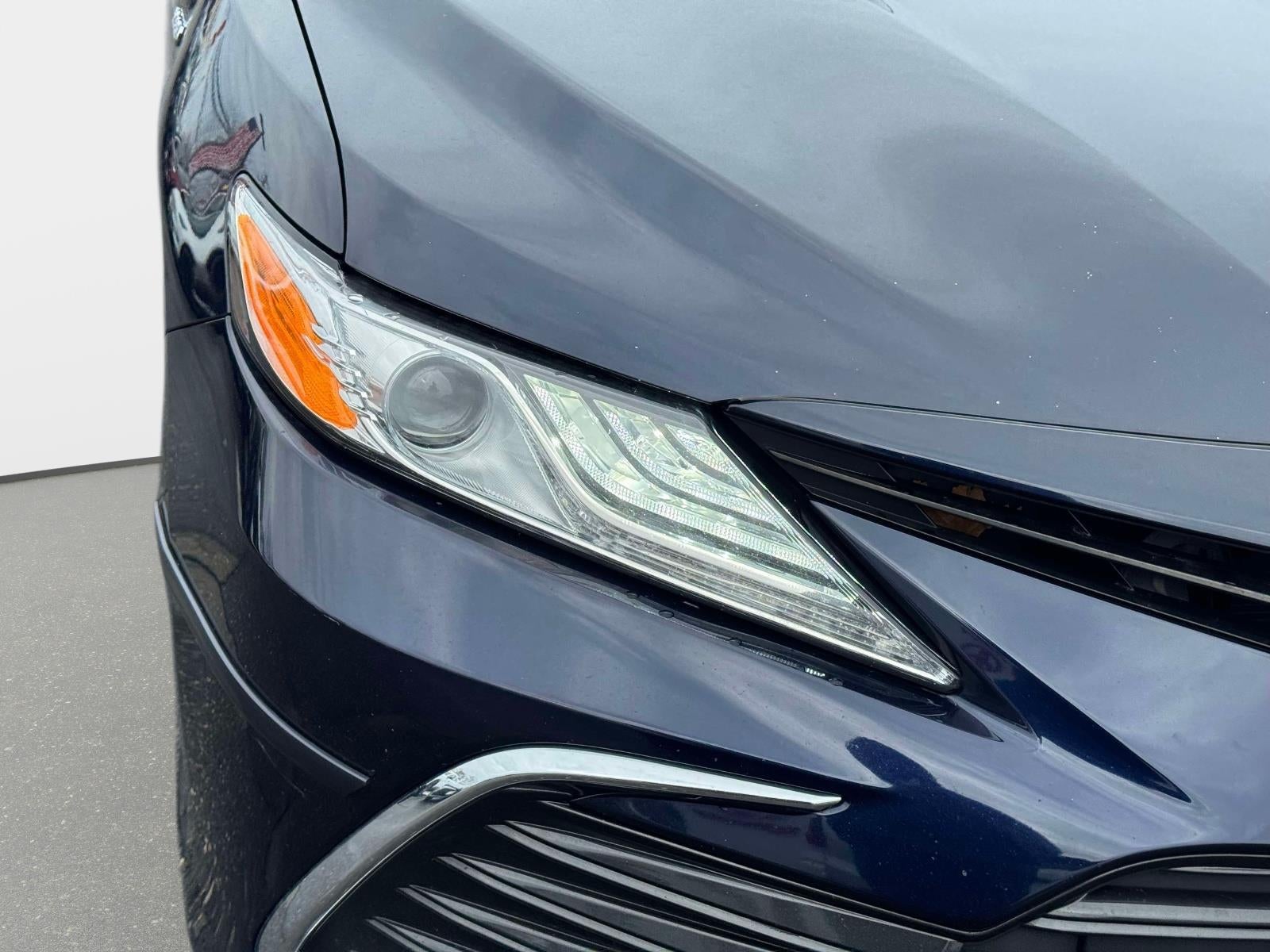 2021 Toyota Camry Hybrid XLE