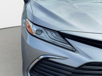 2021 Toyota Camry Hybrid XLE