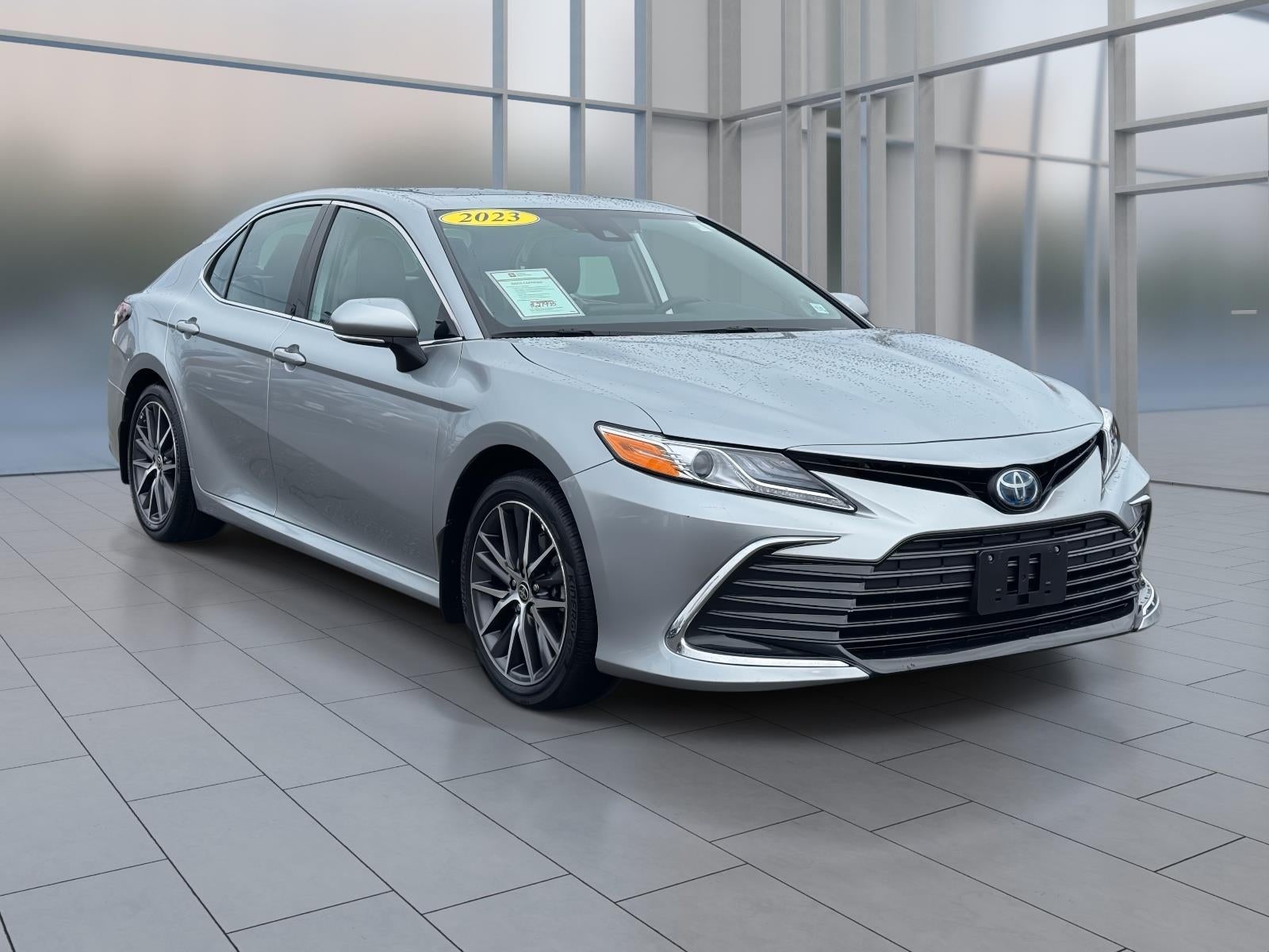 2023 Toyota Camry Hybrid XLE