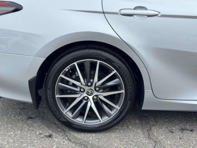 2023 Toyota Camry Hybrid XLE