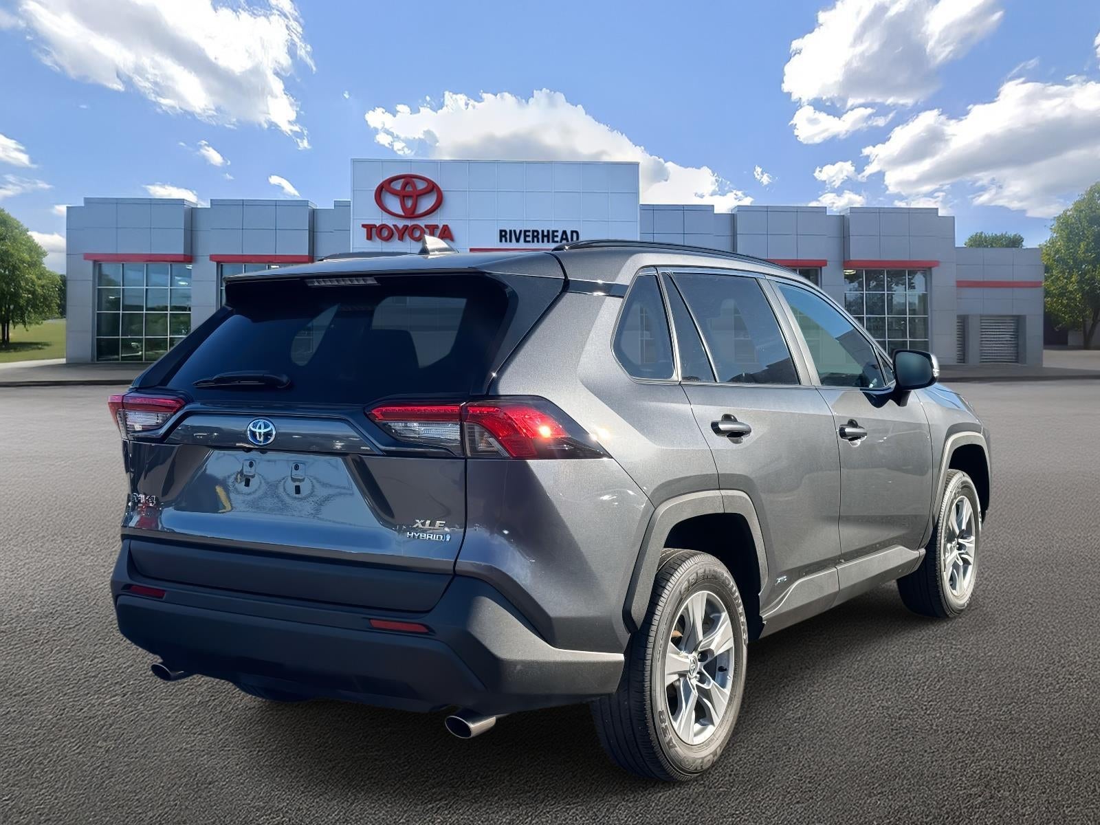 2023 Toyota RAV4 Hybrid XLE
