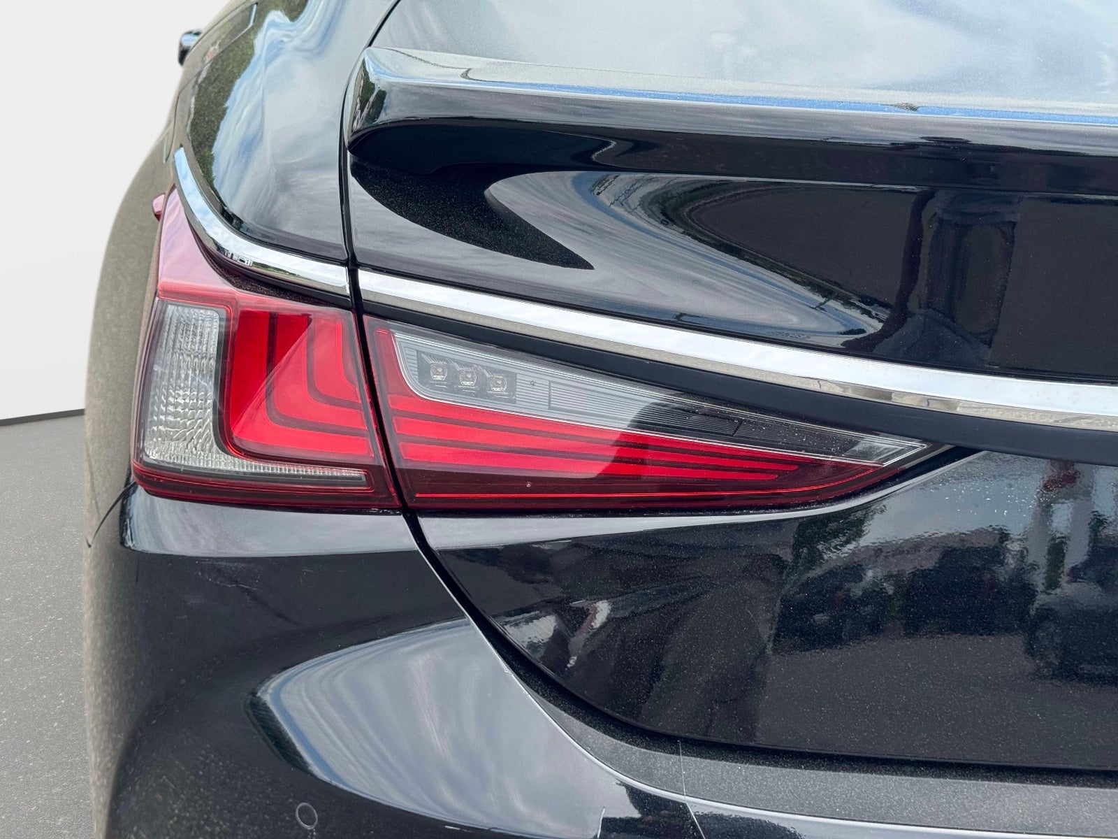 2021 Lexus ES 250