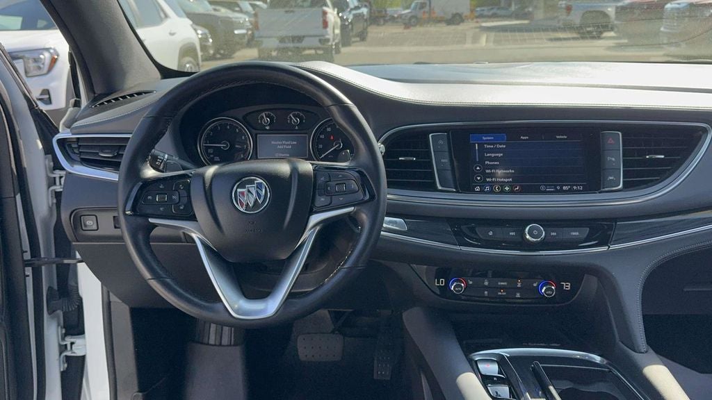 2023 Buick Enclave Essence