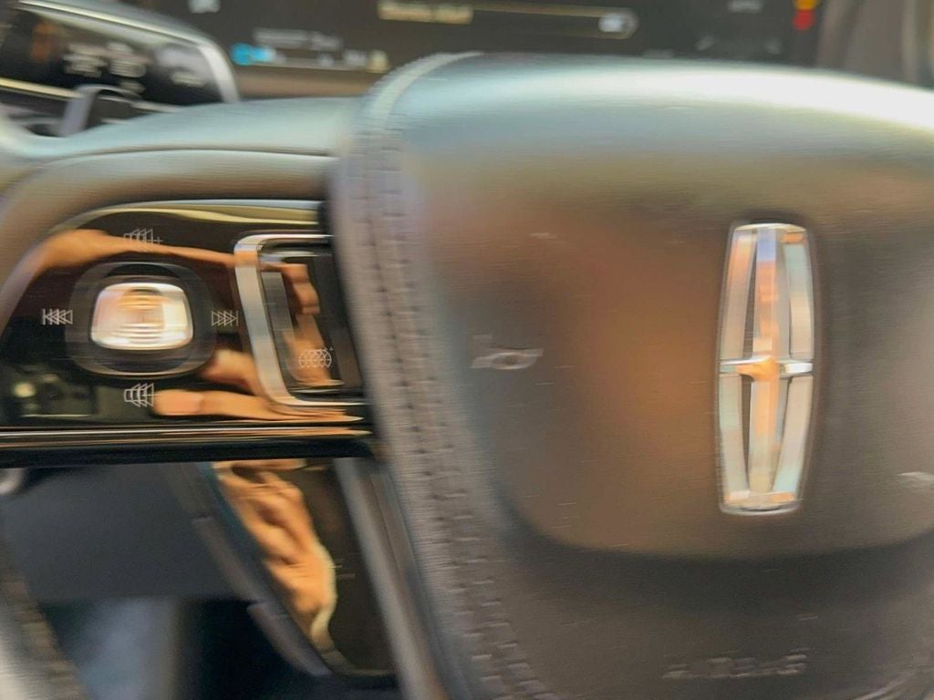 2023 Lincoln Aviator Standard