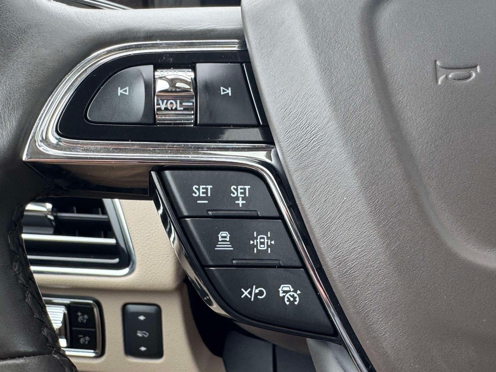 2023 Lincoln Navigator L L Reserve