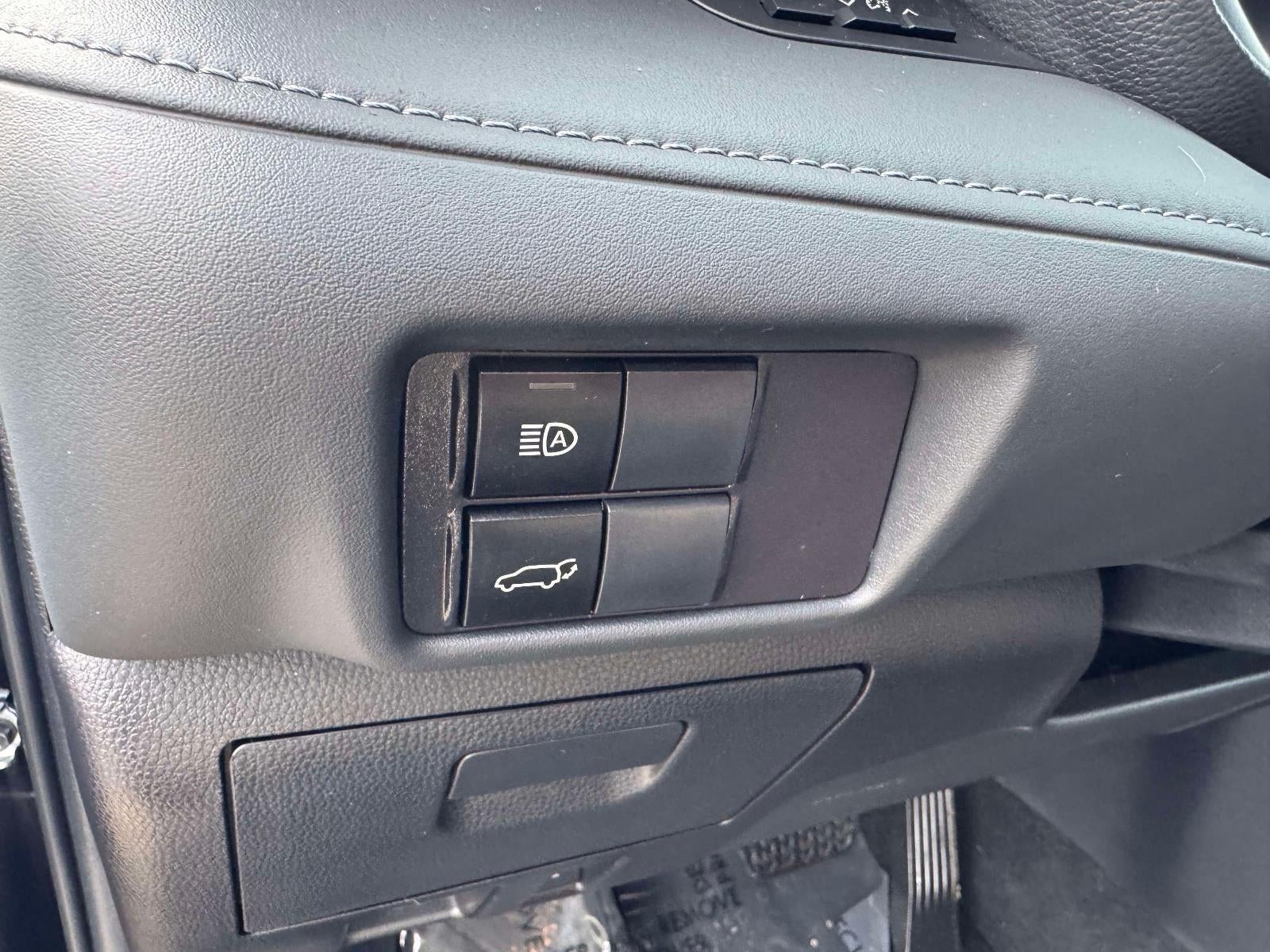 2023 Toyota Highlander Hybrid LE