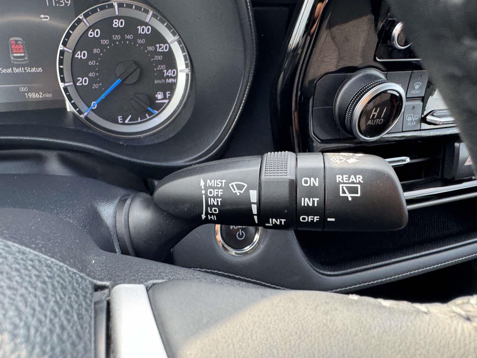 2023 Toyota Highlander Hybrid LE