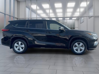 2023 Toyota Highlander Hybrid LE