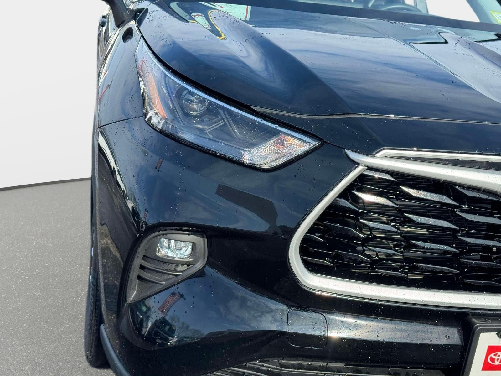 2023 Toyota Highlander Hybrid LE