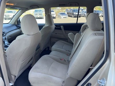 2013 Toyota Highlander Base Plus V6