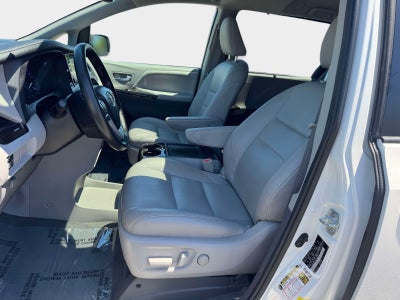 2020 Toyota Sienna Limited 7 Passenger