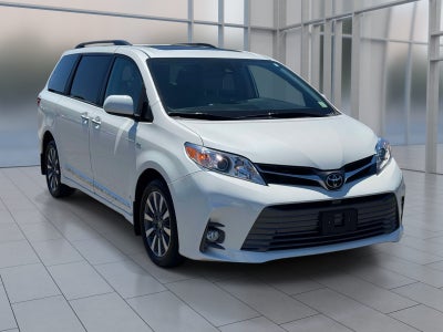 2020 Toyota Sienna Limited 7 Passenger