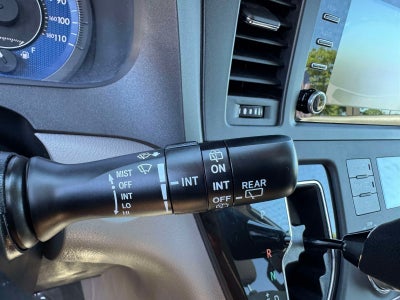 2020 Toyota Sienna Limited 7 Passenger