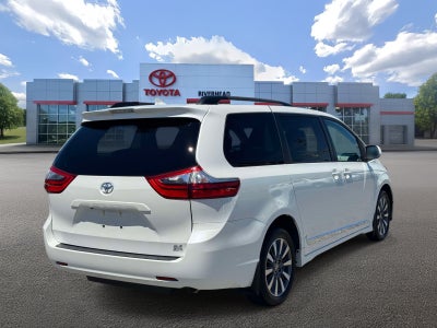 2020 Toyota Sienna Limited 7 Passenger