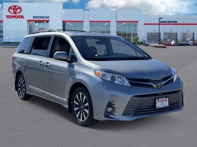 2018 Toyota Sienna XLE 7 Passenger
