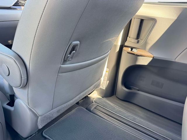 2018 Toyota Sienna XLE 7 Passenger