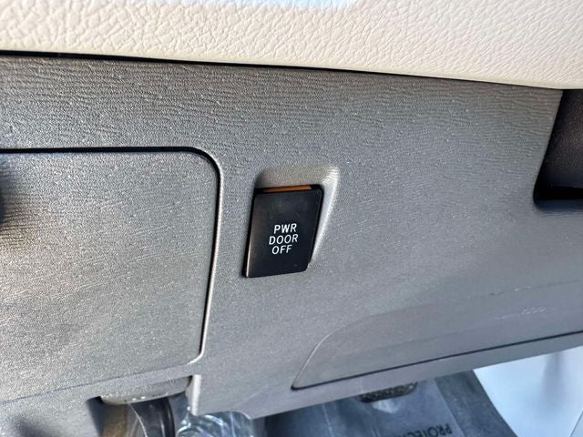 2018 Toyota Sienna XLE 7 Passenger