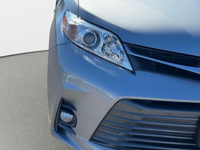 2018 Toyota Sienna XLE 7 Passenger