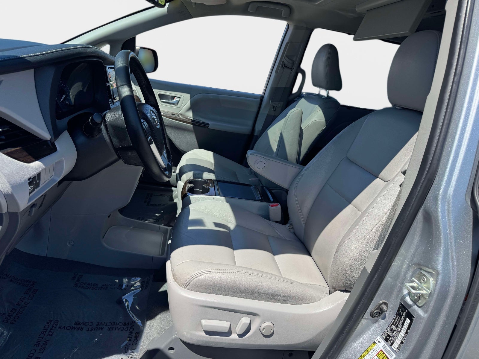 2020 Toyota Sienna XLE Premium 7 Passenger