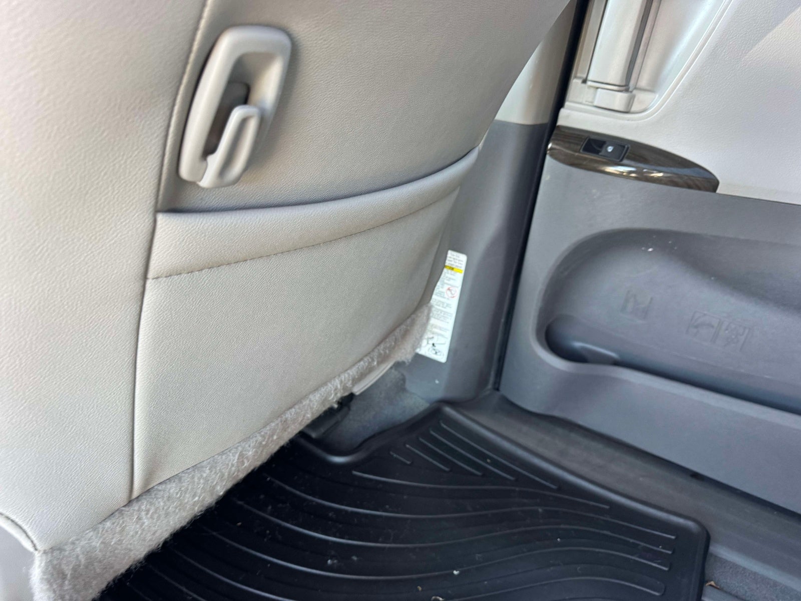 2020 Toyota Sienna XLE Premium 7 Passenger