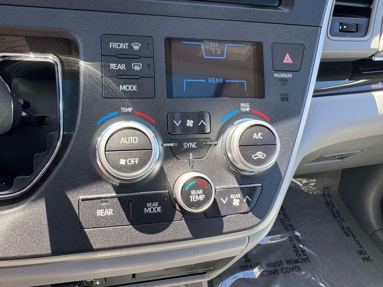 2020 Toyota Sienna XLE Premium 7 Passenger
