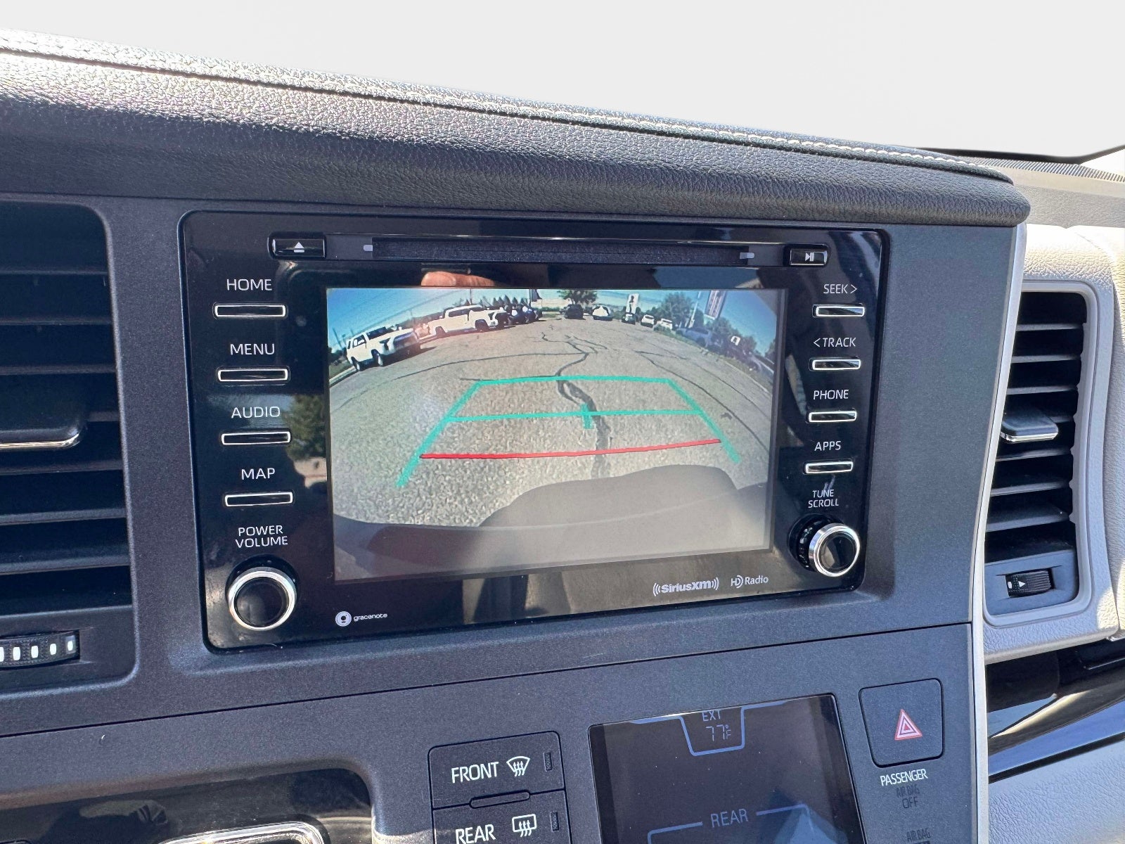 2020 Toyota Sienna XLE Premium 7 Passenger