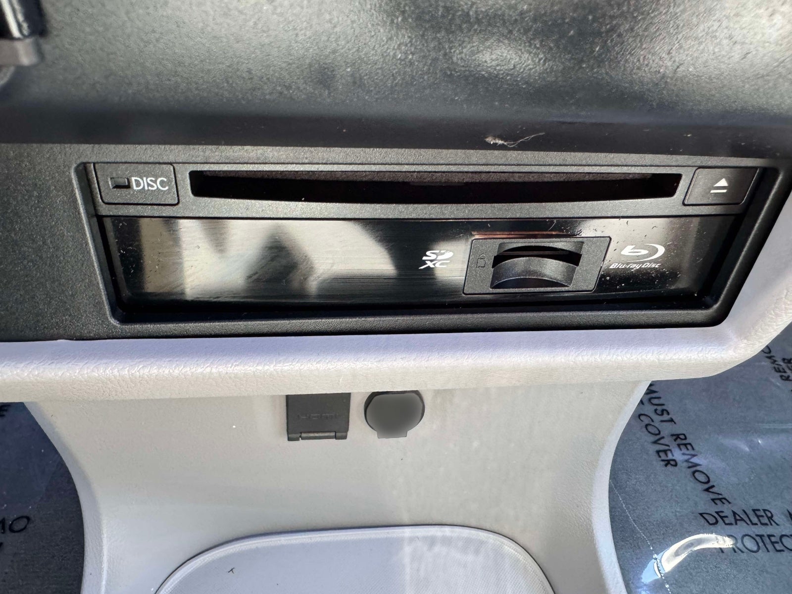 2020 Toyota Sienna XLE Premium 7 Passenger