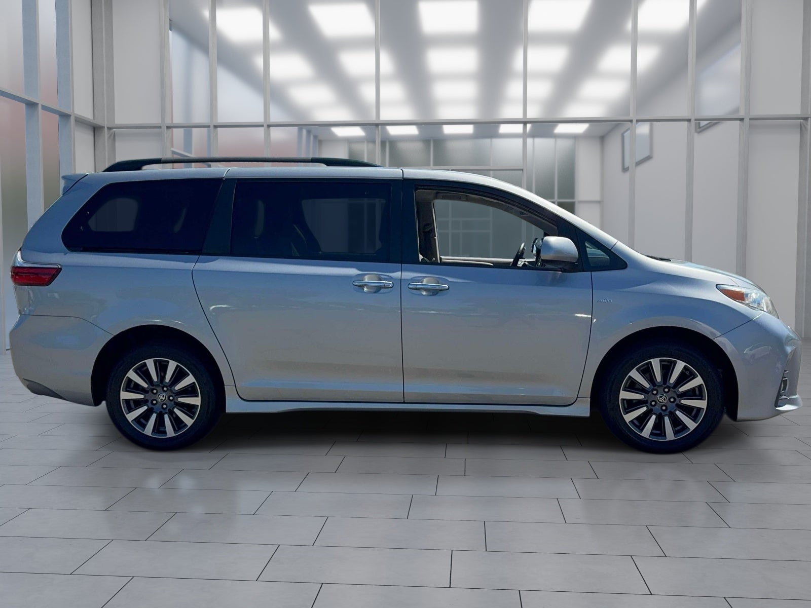 2020 Toyota Sienna XLE Premium 7 Passenger