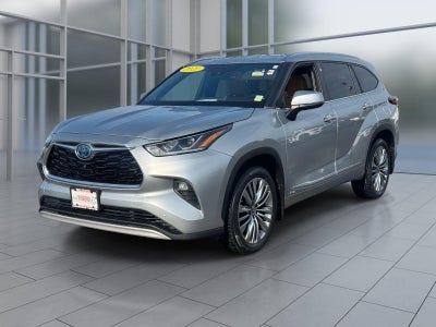 2021 Toyota Highlander Hybrid Platinum