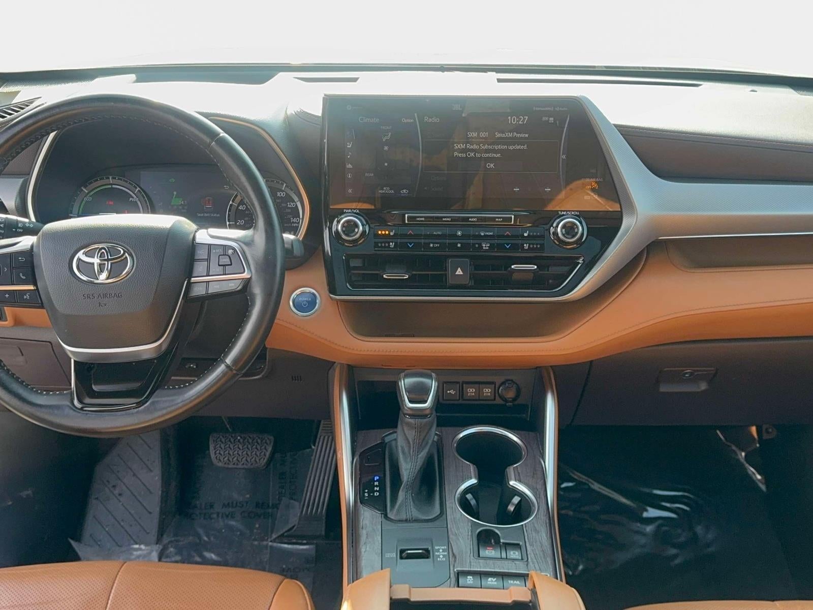 2021 Toyota Highlander Hybrid Platinum