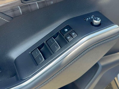 2023 Toyota Highlander Hybrid Platinum