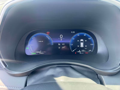 2023 Toyota Highlander Hybrid Platinum