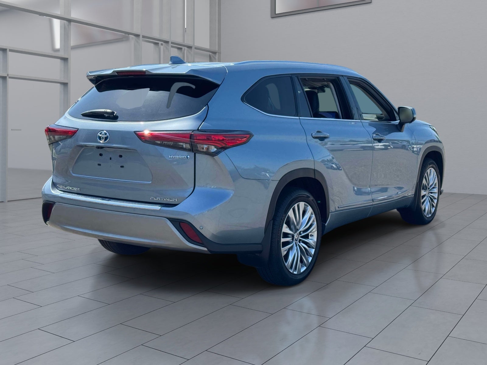2023 Toyota Highlander Hybrid Platinum
