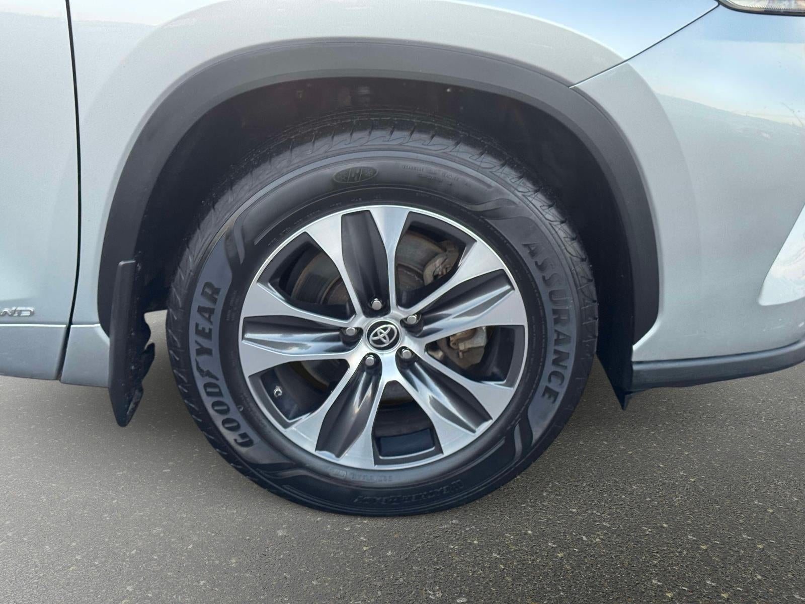 2021 Toyota Highlander Hybrid XLE