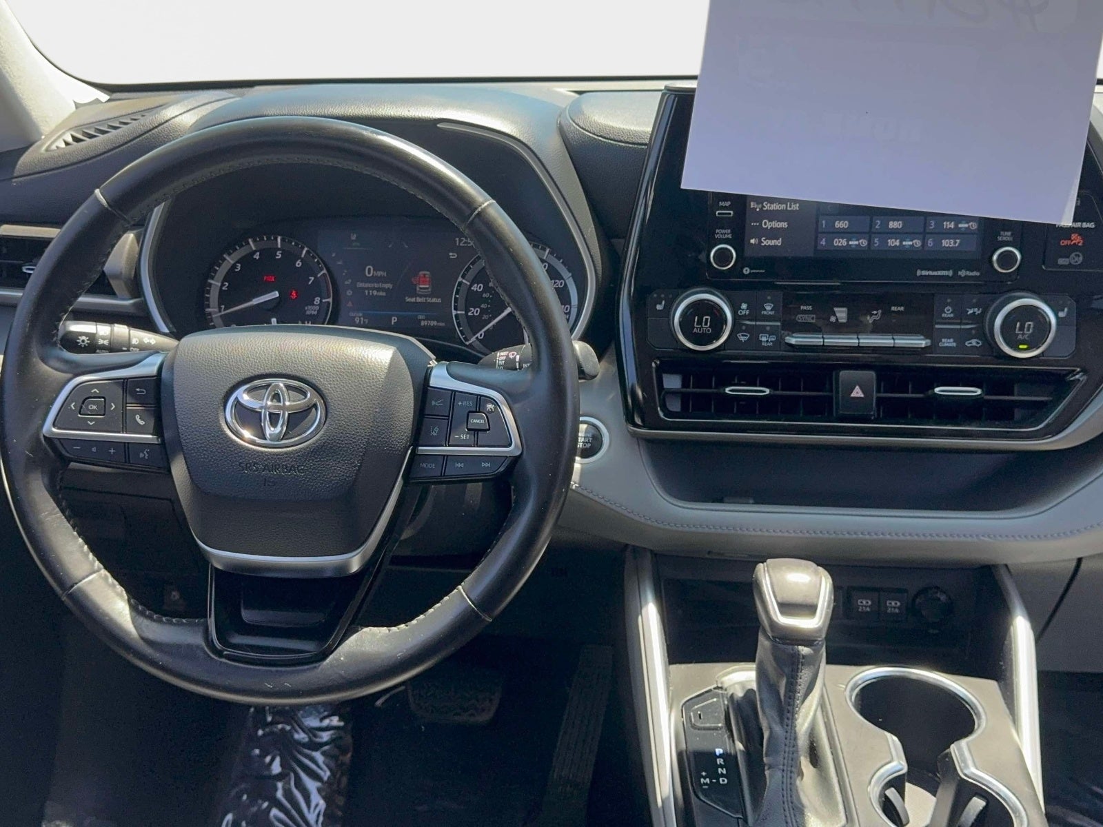 2021 Toyota Highlander XLE
