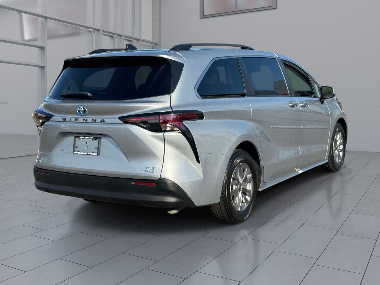 2023 Toyota Sienna XLE 7 Passenger