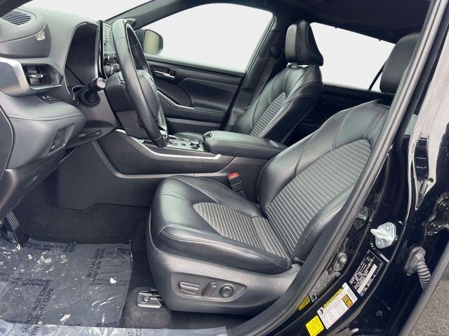 2021 Toyota Highlander XSE