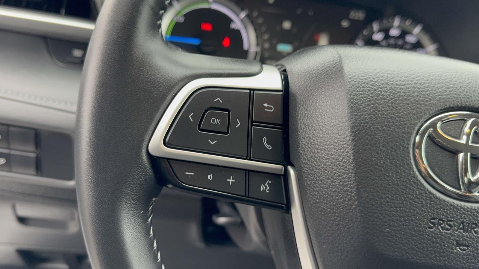 2025 Toyota Highlander Hybrid XLE