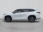 2025 Toyota Highlander Hybrid XLE