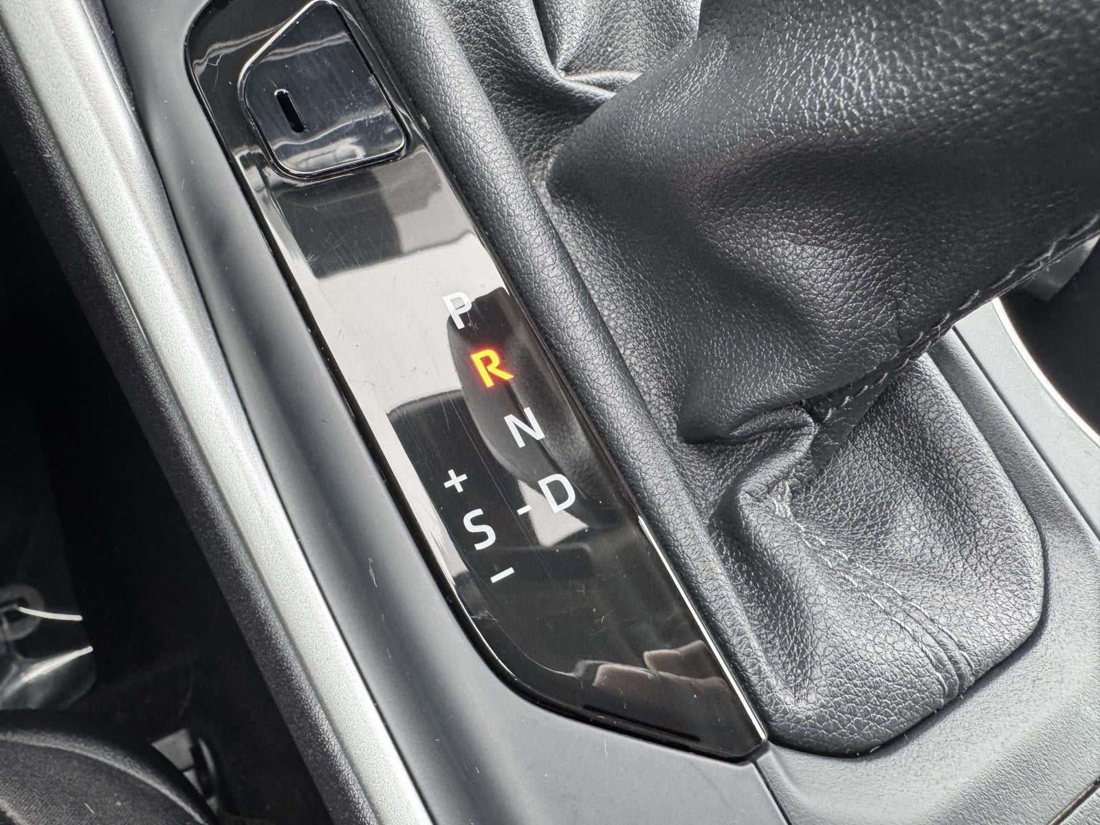 2025 Toyota Highlander Hybrid XLE