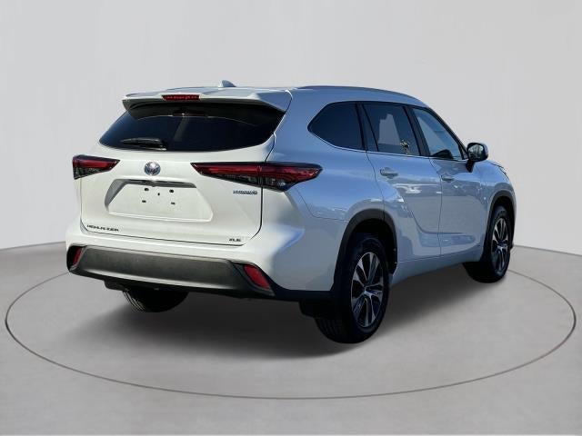 2023 Toyota Highlander Hybrid XLE