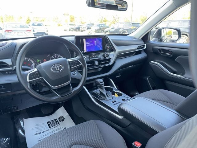 2023 Toyota Highlander L
