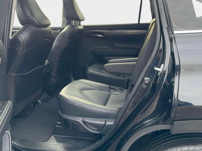 2024 Toyota Highlander Platinum